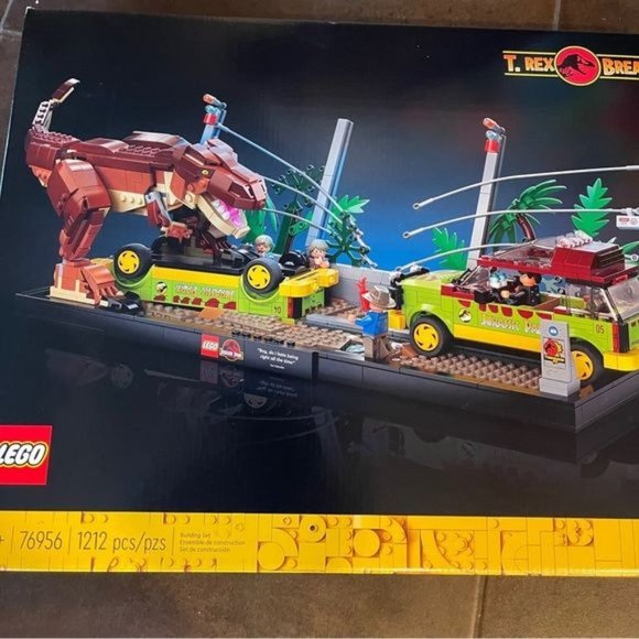 Lego Jurassic Park T Rex Breakout Dinosaur Scene 76956 New Sealed Gift - Picture 2 of 9